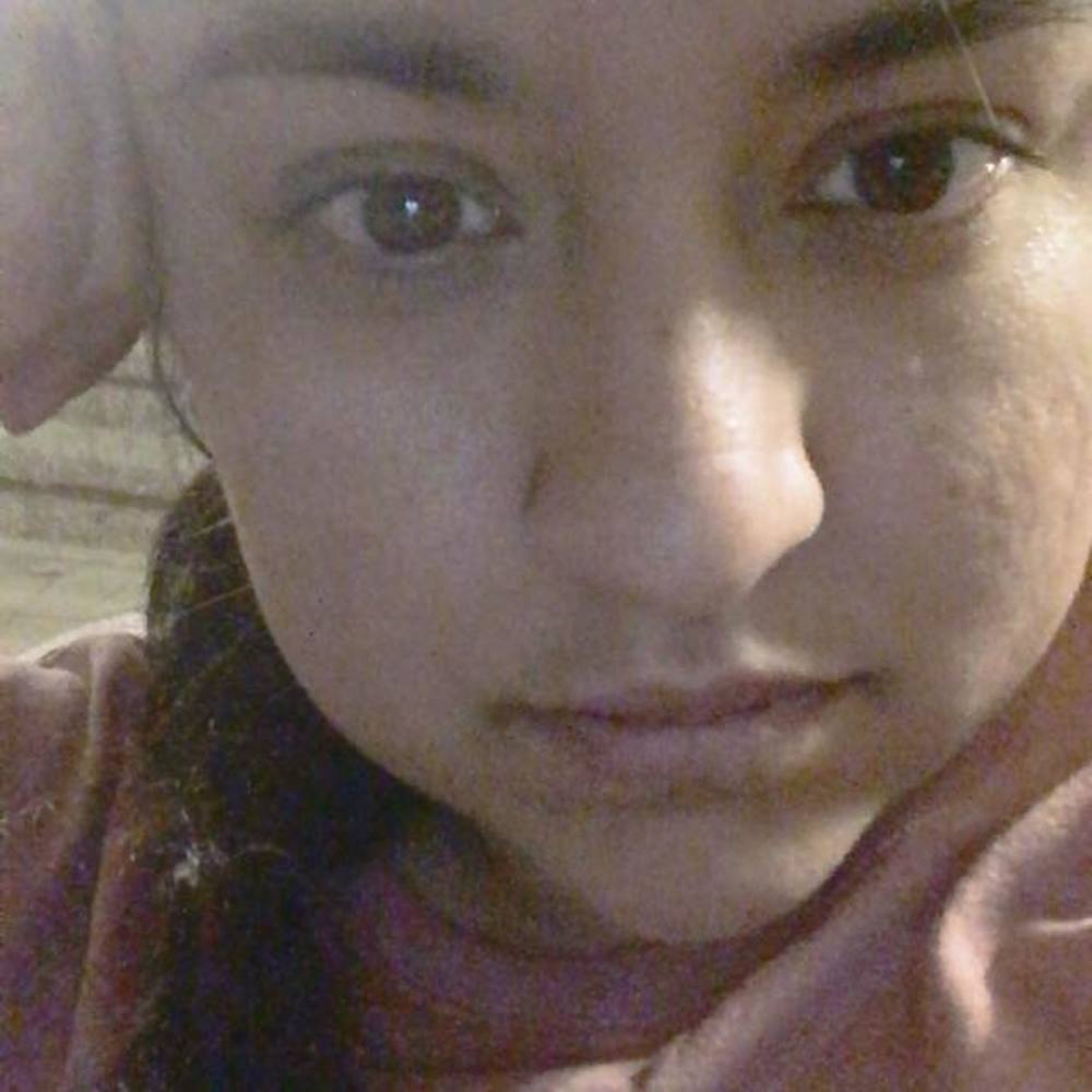 Meet your Posher, Stella